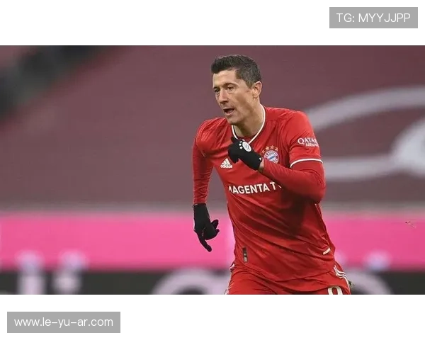 莱万凭什么力压梅罗首夺世界足球先生？波兰神锋的2020封神之路