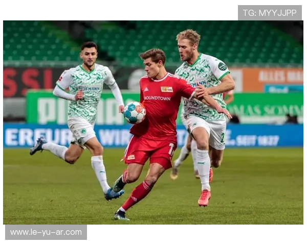 德甲榜首对决前瞻:巅峰之战来临 德甲榜首对决前瞻:巅峰之战来临